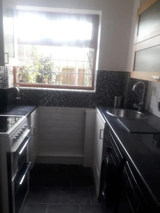 הוילה Alvaston, Derby Entire 1 Bed House & South Facing Patio Garden מראה חיצוני תמונה